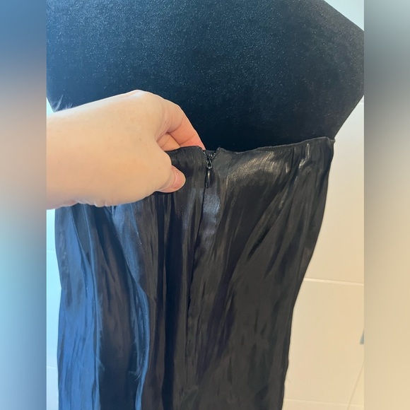 NWT Zara Strapless Dress with Front Slit and Interior Corset Size M - Picture 8 of 16